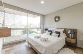 Spacious 2 Bedroom Apt In Villa Morra